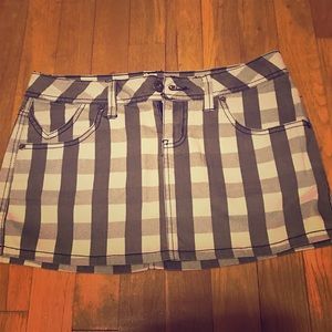 Heritage 1981 Gray and White Plaid Denim Skirt